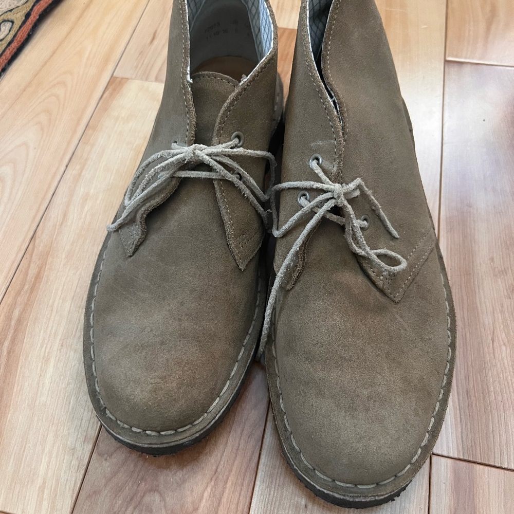 Clark suede desert boots